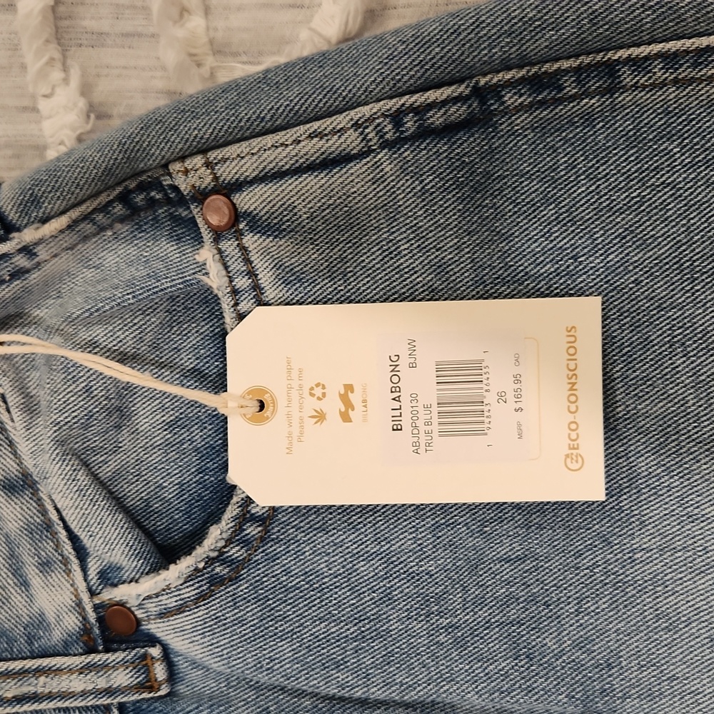 Billabong/Wrangler Super Flare patch jeans size 26, new with tags! - Picture 11 of 16